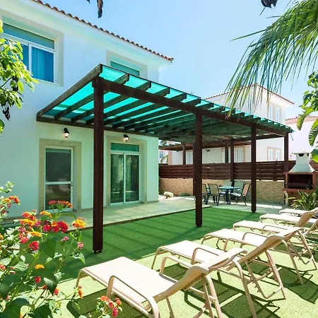 Natalie By Interhome